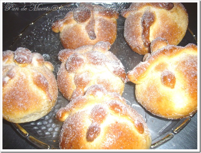 Pan de Muerto1 Pan de Muerto1