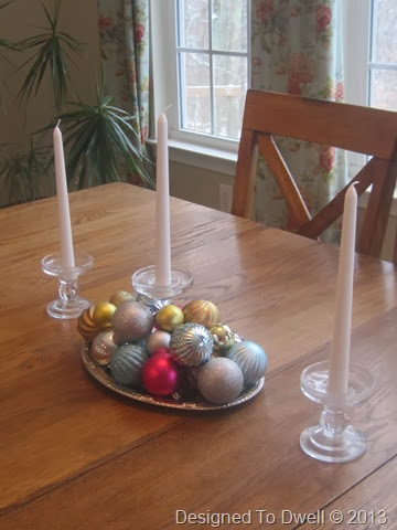 Simple Christmas Table Decor Simple Christmas Table Decor