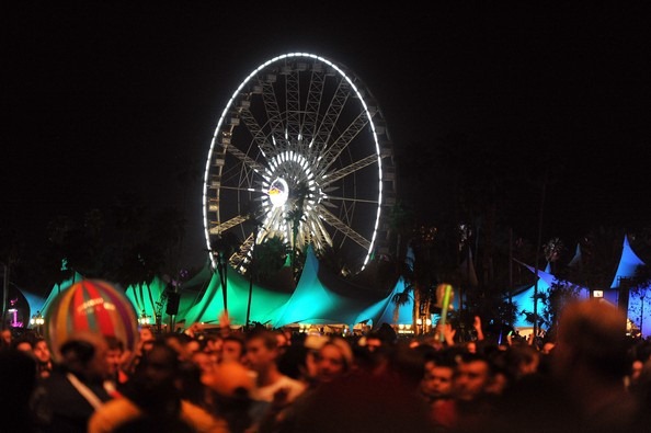 [2012%252BCoachella%252BMusic%252BFestival%252BDay%252B3%252BIYkAMNQphzBl%255B3%255D.jpg]