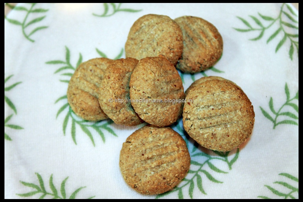 [Oats%2520Almonds%2520Cookies%2520%2520-%2520IMG_3363%255B7%255D.jpg]