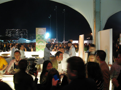 Chef Emeril was an amazing host.  He didn't stop moving all night long, serving up Creole pulled pork sliders and posing for countless photos with fans.