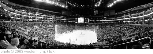 'staples center panoramic' photo (c) 2003, woolennium - license: https://creativecommons.org/licenses/by/2.0/