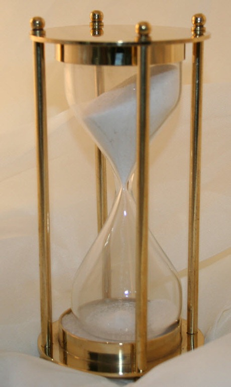 [hourglass%2520500x835%255B4%255D.jpg]