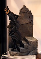 dark_knight_rises_statue_catwoman_figurine