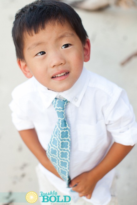 [Family%2520Beach%2520Portraits%2520by%2520Freshly%2520Bold-0088%255B3%255D.jpg]
