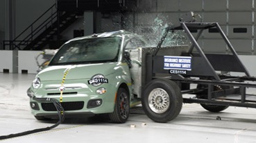 2012-Fiat-500-Earns-IIHS-Top-Safety-Pick