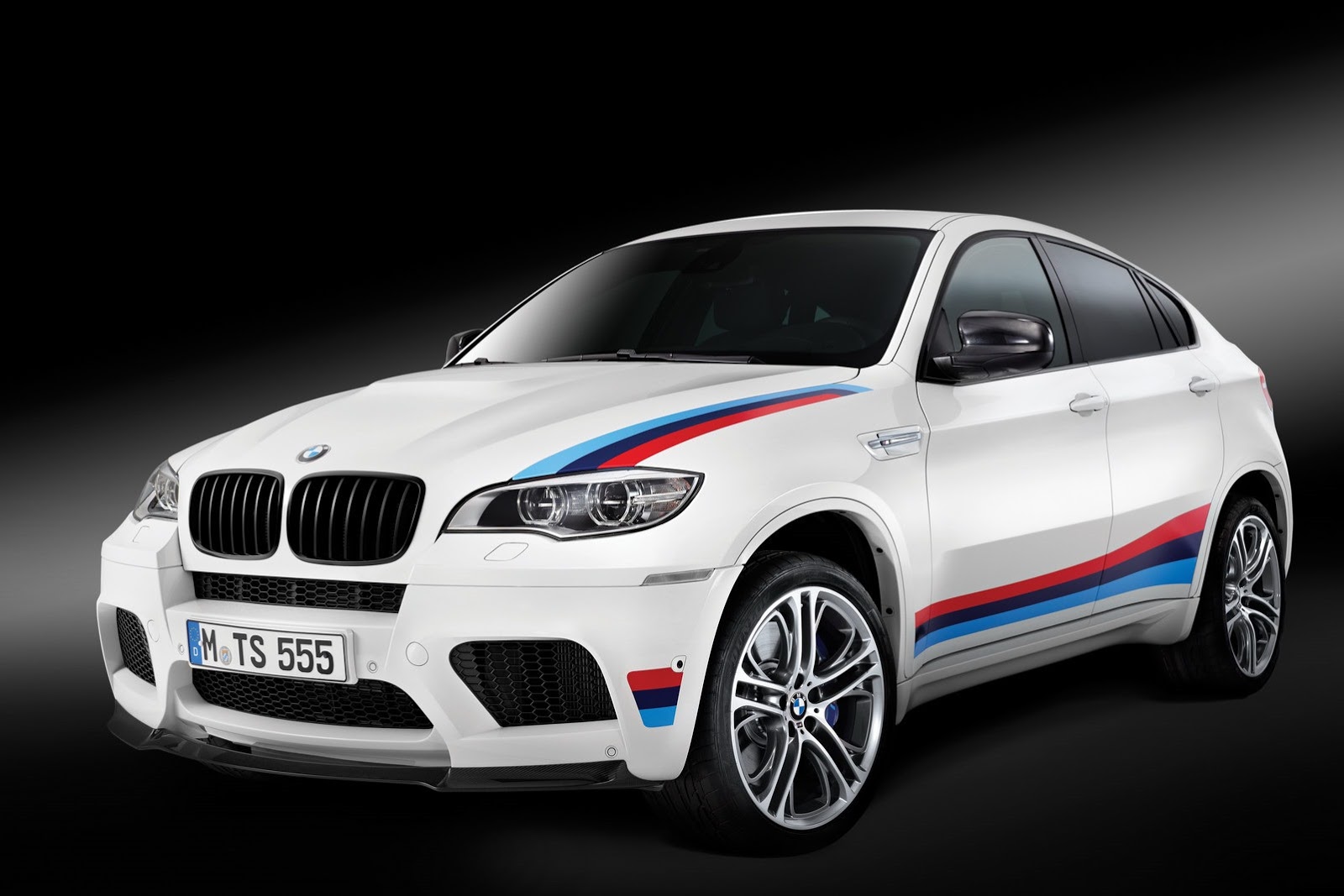 [BMW-X6M-Design-Edition-4%255B2%255D.jpg]