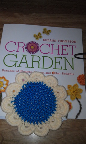 [crochet%2520garden%2520flower%255B2%255D.jpg]