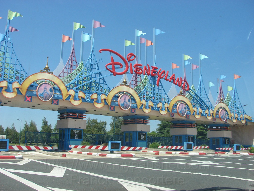 [disneyland_paris%255B3%255D.jpg]