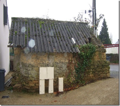 le toit du local de la forge le toit du local de la forge
