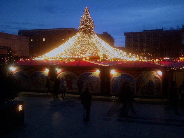 [20111201weihnachtsmarkt%2520k%25C3%25B6ln7%255B4%255D.jpg]