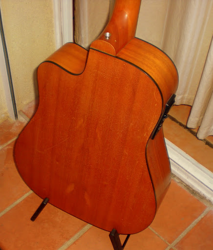 maton m225c