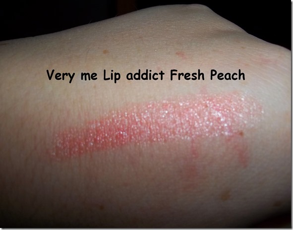 Oriflame - very me lip addict (fresh peach) (5)