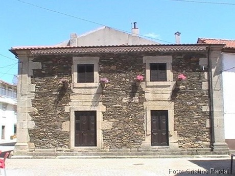 a casa vista da praça