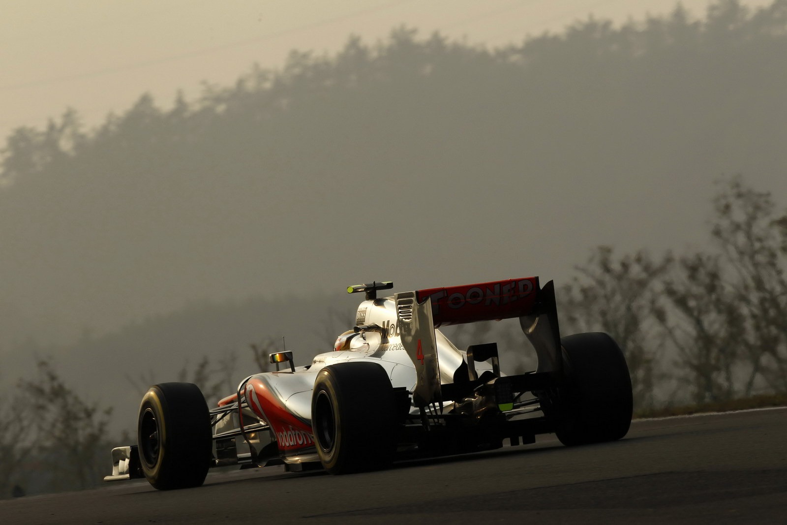 [F1-Korea-McLaren-Hamilton-2%255B2%255D.jpg]