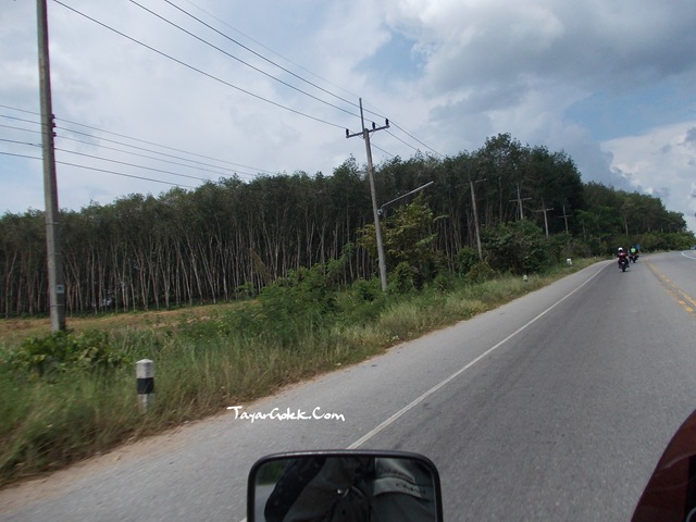 [DSCN05222.jpg]