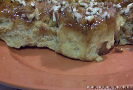 honey-caramel-sticky-buns 033