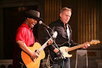 ERIC BIBB & STAFFAN ASTNER al Palazzo Ducale di Genova, 7 dicembre 2011.