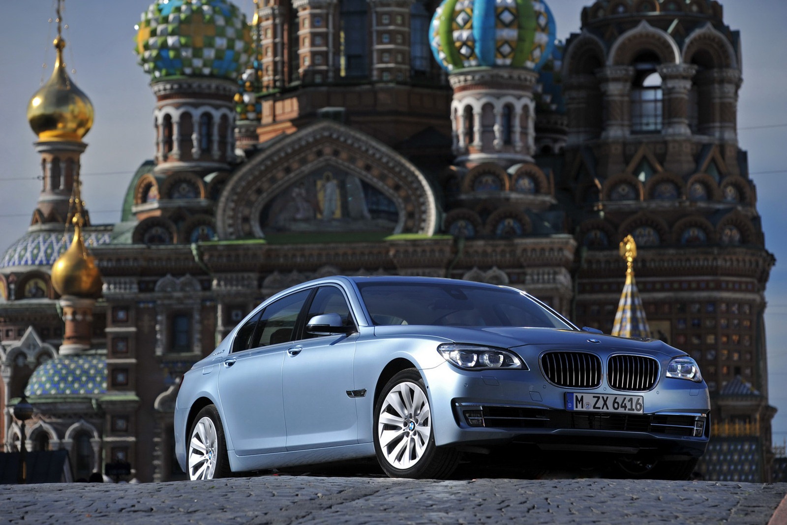 [2013-BMW-7-Series-123%255B2%255D.jpg]
