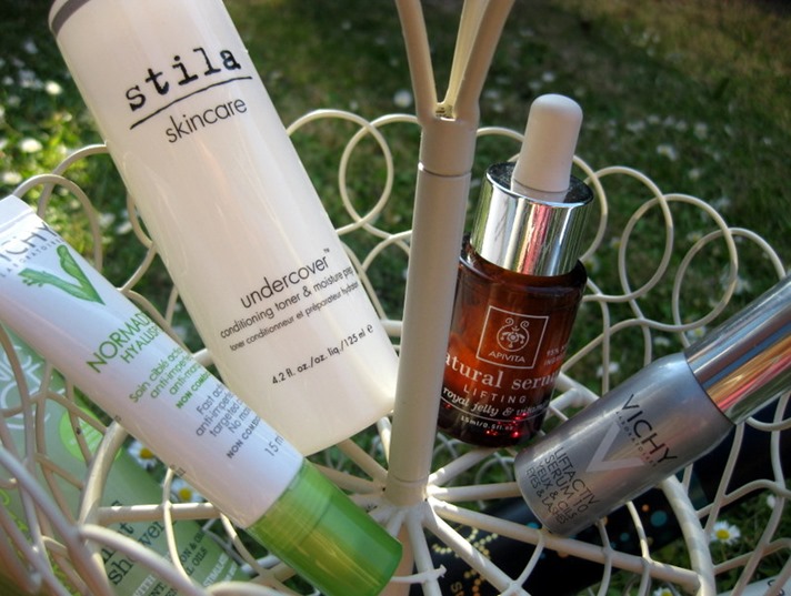 Apivita-Serum-Stila-Under-Cover-Toner-Vichy-Eye-Serum-Hyaluspot Apivita-Serum-Stila-Under-Cover-Toner-Vichy-Eye-Serum-Hyaluspot