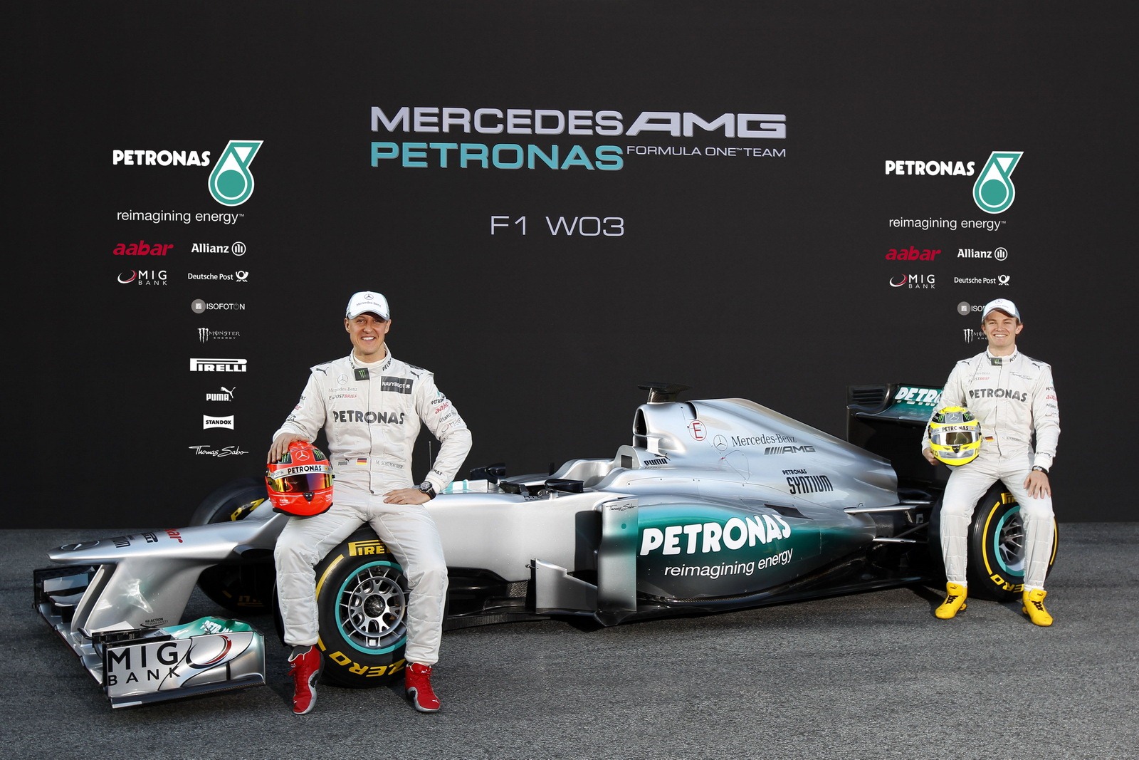 [F1-2012-Mercedes-GP-W03-7%255B3%255D.jpg]