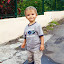 Titou dans les flaques