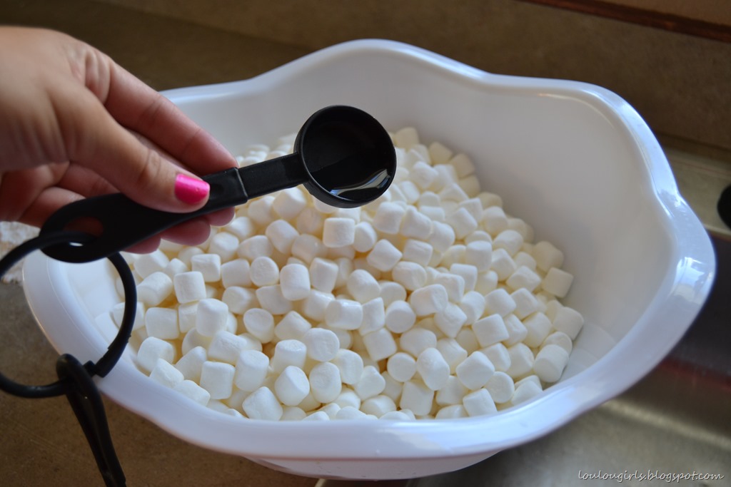 [How-to-make-fondant%2520%25288%2529%255B3%255D.jpg]