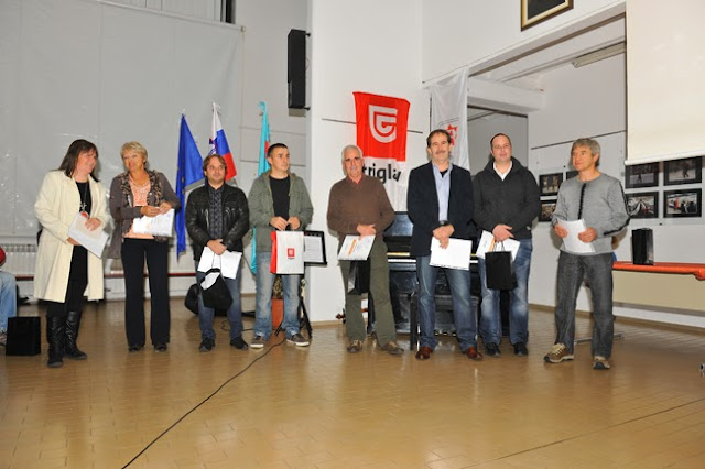 09_FKNG_priznanja_DIA PRIMORSKA 2013_ tema prosta.JPG