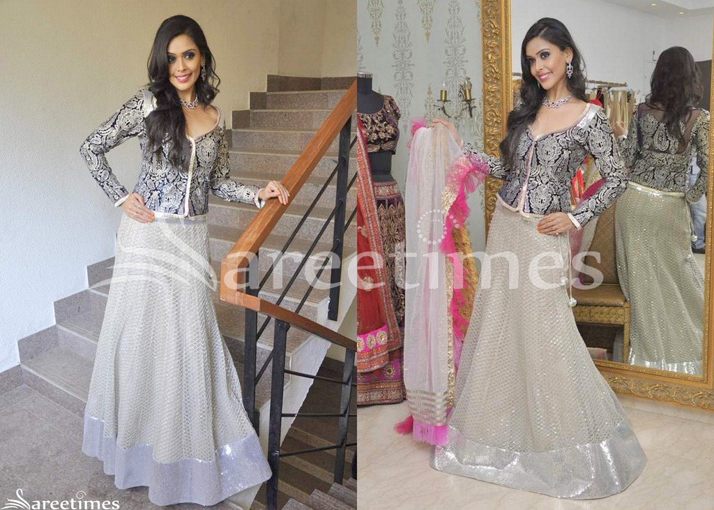 [Hrishitha_Bhatt_Lehenga%255B4%255D.jpg]