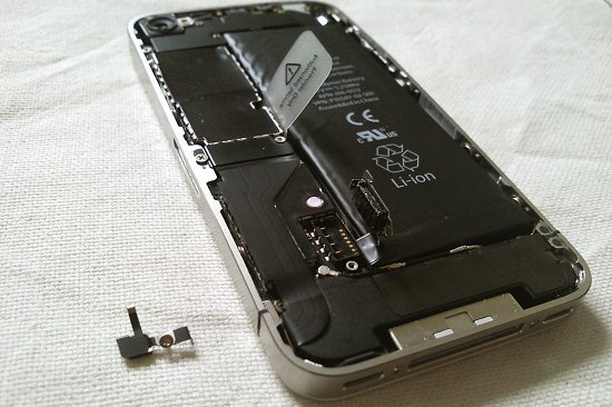 iphone45.jpg