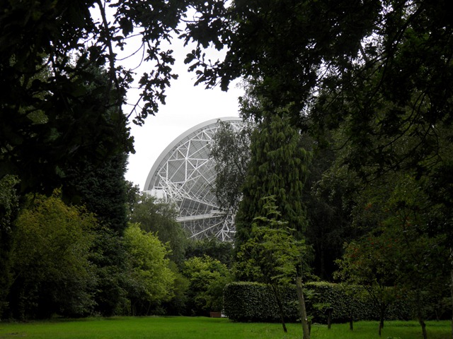 [JODRELLBANK8.jpg]