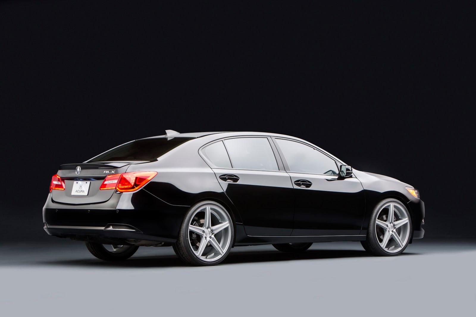 [RLX_Urban_Luxury_Sedan_rear%255B3%255D.jpg]
