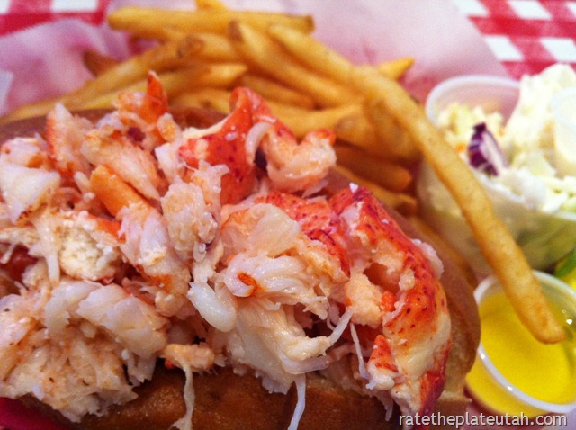 [Old-Port-Lobster-Shack-Lobster-Roll3%255B1%255D%255B1%255D.jpg]