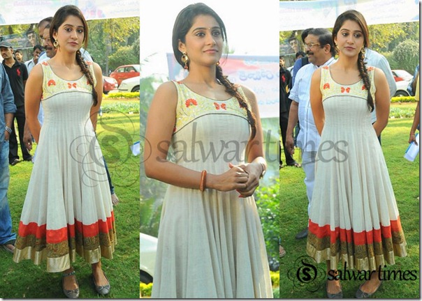 Designer_Salwar_Kameez (1) Designer_Salwar_Kameez (1)