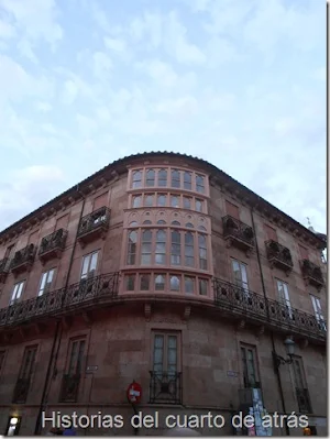 Casa esquinada Plaza de Anaya