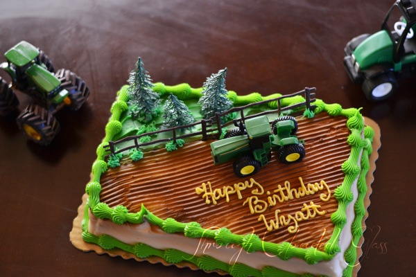 Tractor Birthday Party | Through Clouded Glass Tractor Birthday Party | Through Clouded Glass