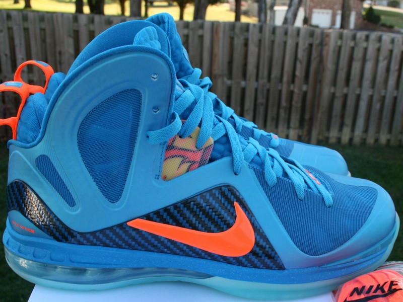 nike-lebron-9-ps-elite-lebron-pe-china.jpg