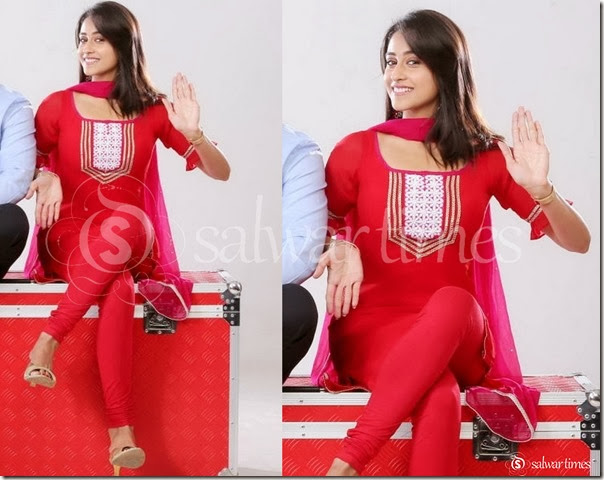Regina_Red_Short_Kurta Regina_Red_Short_Kurta