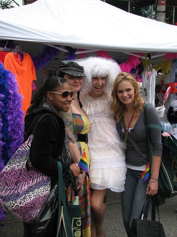 [Pride%25202011%2520078%255B3%255D.jpg]