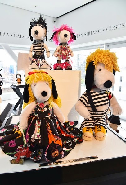 [Peanuts%2520X%2520Metlife%2520-%2520Snoopy%2520and%2520Belle%2520in%2520Fashion%2520Exhibition%2520Presentation%2520%2528Source%2520-%2520Slaven%2520Vlasic%2520-%2520Getty%2520Images%2520North%2520America%2529%252004%255B6%255D.jpg]