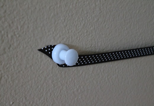 Use GIANT push pins to hold the calendar up Use GIANT push pins to hold the calendar up