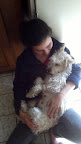Ella es BLOSOOM una perrita que ahora es muy querida por su familia y ella por supuesto se deja consentir