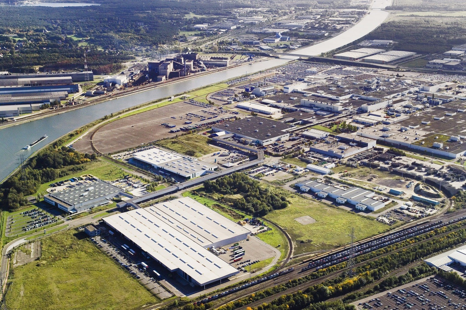 [Ford-Genk-Plant-1%255B3%255D.jpg]