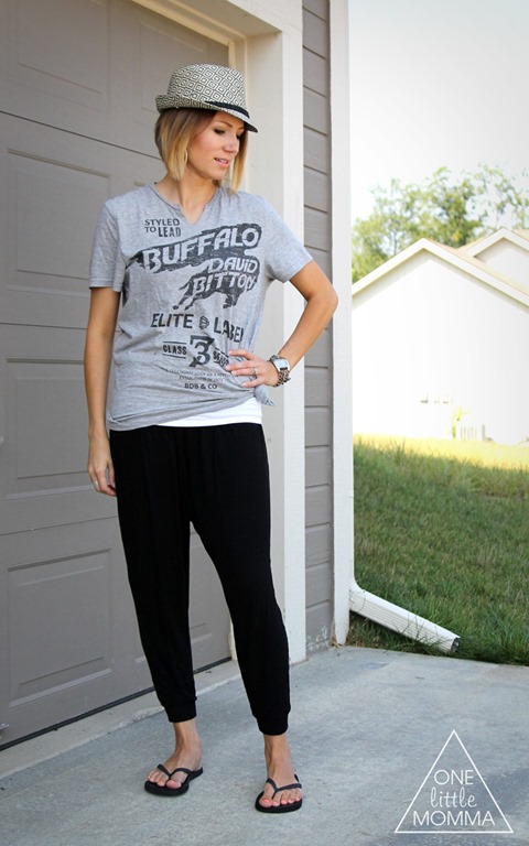 [graphic-tee-harem-pants4%255B5%255D.jpg]