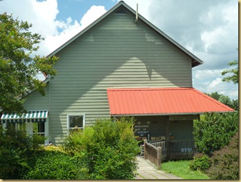 2012-07-14 - NC -4- Hendersonville Little Farmers Market (2)