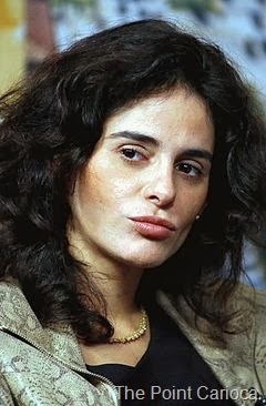 [Mariana%2520de%2520Moraes%255B3%255D.jpg]