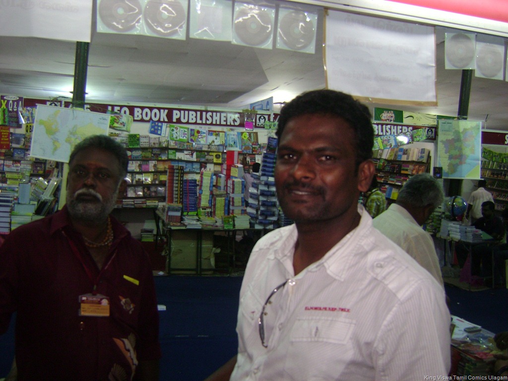 [CBF%2520Day%252006%2520Photo%252011%2520Stall%2520No%2520372%2520PP%2520Staff%2520Ganesan%2520with%2520a%2520new%2520ComiRade%255B3%255D.jpg]