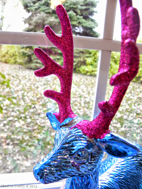 cracked antlers cracked antlers