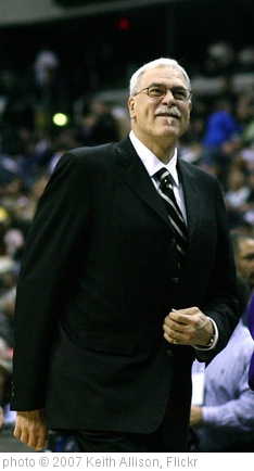 'Phil Jackson' photo (c) 2007, Keith Allison - license: http://creativecommons.org/licenses/by-sa/2.0/