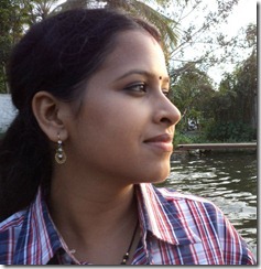 actress_sadhika_venugopal_nice_photo